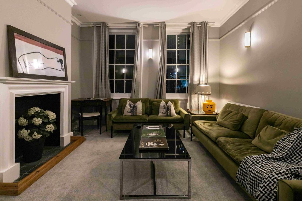 Shared Guest House 5 Mins Walk From Vauxhall And Nine Elms Station With Off-Site Parking Near Us Embassy ロンドン エクステリア 写真